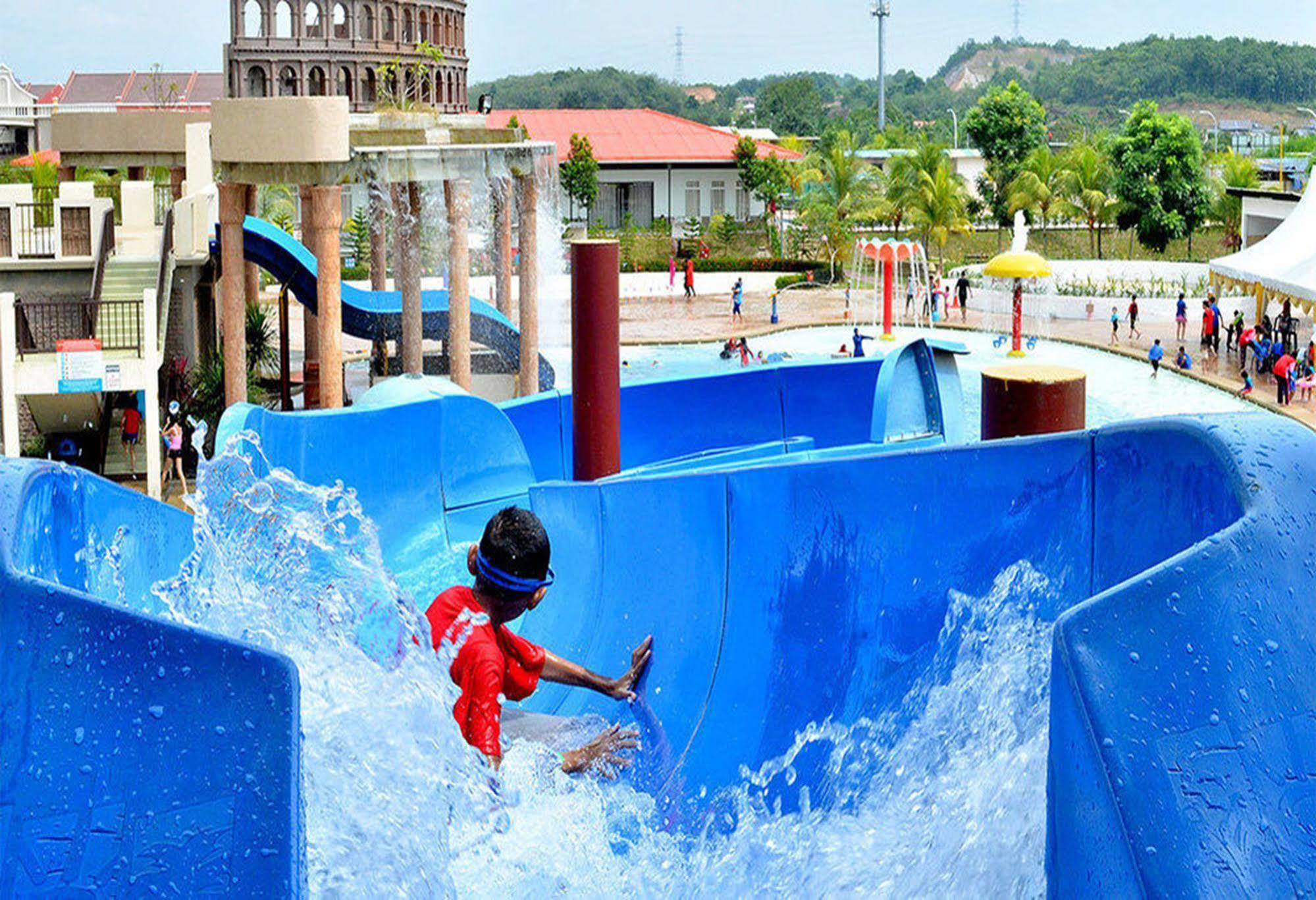 Bayou Lagoon Park Resort Malacca Екстериор снимка