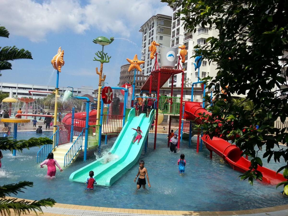 Bayou Lagoon Park Resort Malacca Екстериор снимка